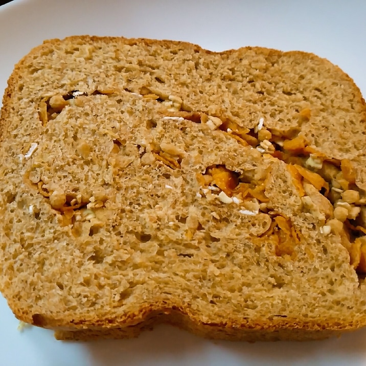 ふすま入り☆みかんとグラノーラの渦巻き食パン